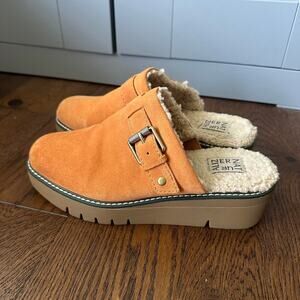 Naturalizer wayde suede and sherpa Slip on Mules Size 8